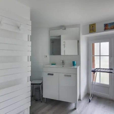 Duplex T3 Pour 6 Personnes Avec Balcon - Centre De Cauterets, A 300m Des Pistes - Fr-1-401-49